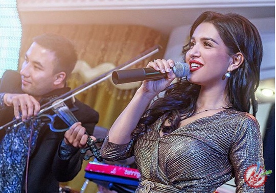 Тез кунда Нилуфар Усмонова янги китобининг тақдимотини ўтказади