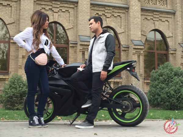 Манзура ва Тоҳир Усмоновдан кутилмаган ижодий ҳамкорлик