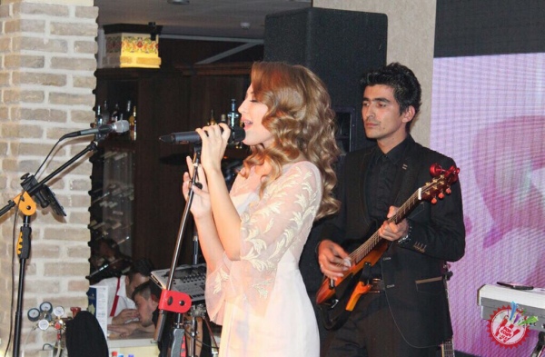 Латофатли Лоладан узоқ кутилган тарона “Севгимсан”