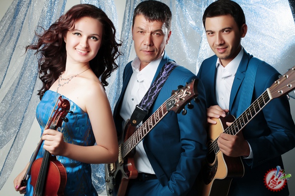 Шоу-бизнес оламида янги ном, янги гуруҳ “Сулола”