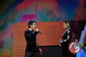 Муниса Ризаеванинг мегашоусига старт берилди (Фоторепортаж)