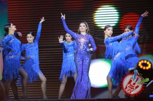 Муниса Ризаеванинг мегашоусига старт берилди (Фоторепортаж)