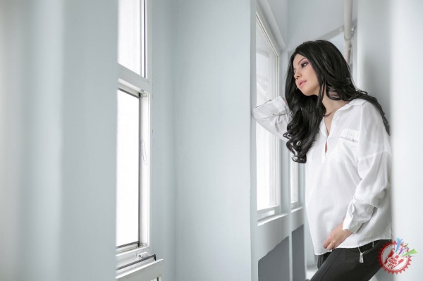 Мафтункор Шаҳзода қозоқ тилида қўшиқ куйлади!