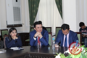 Шоир, бастакор ва хонанда ҳамкорлиги – давр талаби