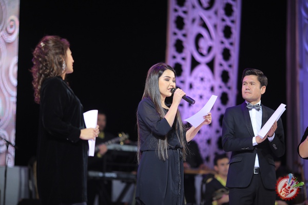 Малика Эгамбердиеванинг илк яккахон концерт дастуридан