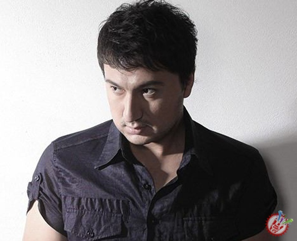 Улуғбек Исмаиловдан кутилмаган видеоклип “Кераксан”