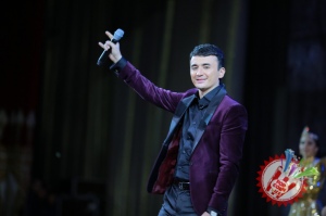 Улуғбек Раҳматуллаевнинг яккахон концерт дастурига старт берилди