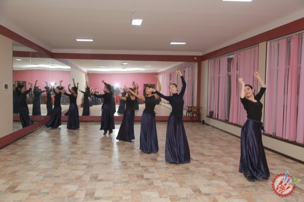 Баҳром Назаровнинг концерт дастурига саноқли кунлар қолди