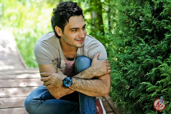 Отабек Муталхўжаевдан янги тарона премьераси