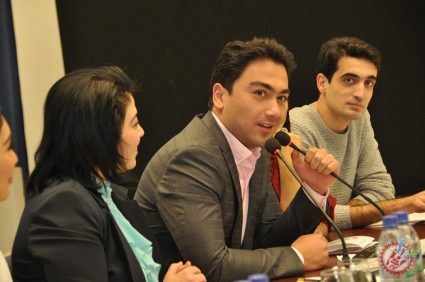 “Эртанги кун бизники, марра бизники” шиори остидаги “Ёшлар ҳафталиги”