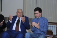 Сардор Мамадалиевнинг яккахон концерт дастуридан фоторепортаж