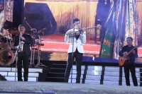 Сардор Мамадалиевнинг яккахон концерт дастуридан фоторепортаж