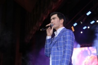 Сардор Мамадалиевнинг яккахон концерт дастуридан фоторепортаж