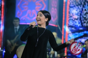 Абдурашид Йўлдошевнинг яккахон концерт дастурига фотонигоҳ