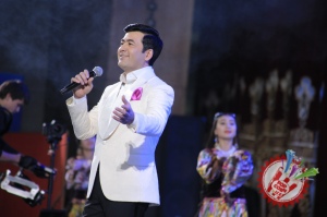 Абдурашид Йўлдошевнинг яккахон концерт дастурига фотонигоҳ