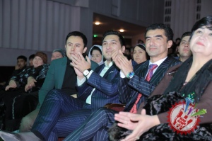 Абдурашид Йўлдошевнинг яккахон концерт дастурига фотонигоҳ