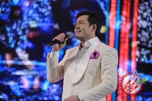 Абдурашид Йўлдошевнинг яккахон концерт дастурига фотонигоҳ