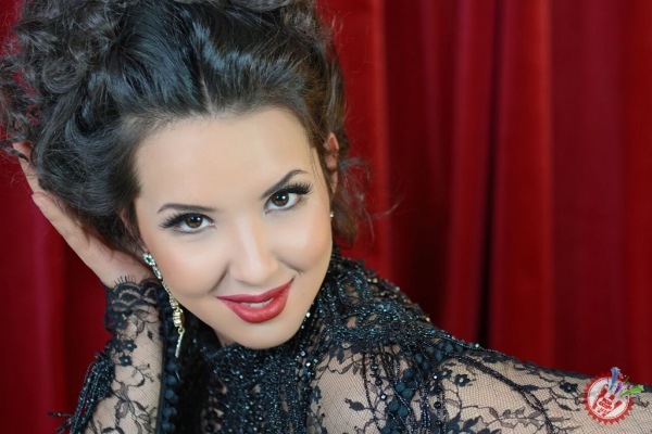 Тамила ва Шохрузнинг “Бекатлар”ига баҳо беринг