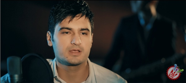 Отабек Муталхўжаевдан иккита видеоклип премьераси