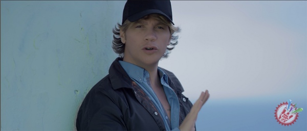 Бетакрор Шаҳзода ва Синан Акчилдан шов-шувли дуэт - “Hirka”