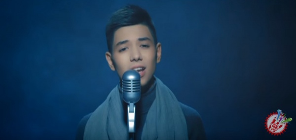 Иззат Шукуровдан “Ўйлаб сени” баҳо беринг