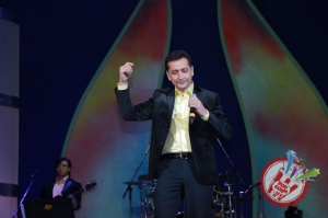 Шуҳрат Дарё яккахон концерт дастурини тақдим этди