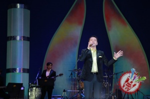 Шуҳрат Дарё яккахон концерт дастурини тақдим этди