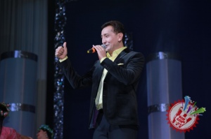 Шуҳрат Дарё яккахон концерт дастурини тақдим этди