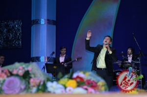 Шуҳрат Дарё яккахон концерт дастурини тақдим этди