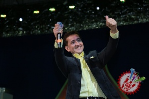 Шуҳрат Дарё яккахон концерт дастурини тақдим этди