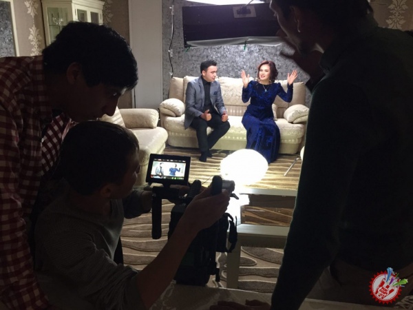 Гулсанам Мамазоитовадан янги дуэт “Опа-ука”