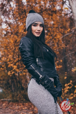 Зарина Низомутдинованинг ижодида нима гап?