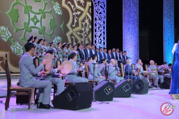 Мақом ансамблининг “Кексалар эъзозда” номли концерт дастури бўлиб ўтди