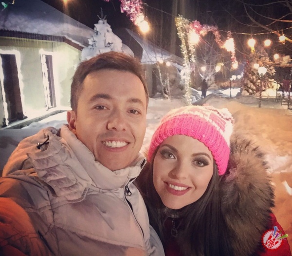 Виа Шарқдан янги йилга байрамона туҳфа