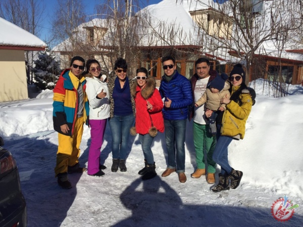 Виа Шарқдан янги йилга байрамона туҳфа