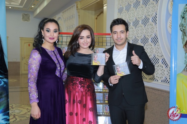 Ҳадича Қурбонова илк альбом тақдимотини ўтказди