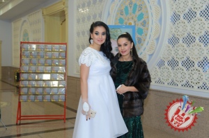 Ҳадича Қурбонова илк альбом тақдимотини ўтказди