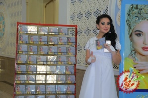 Ҳадича Қурбонова илк альбом тақдимотини ўтказди