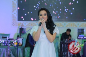 Ҳадича Қурбонова илк альбом тақдимотини ўтказди