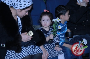 Латофатли Лоладан яна бир қишги совға