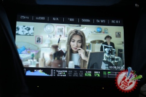 Муниса Ризаеванинг “Манбоп”и тез кунда клипи билан