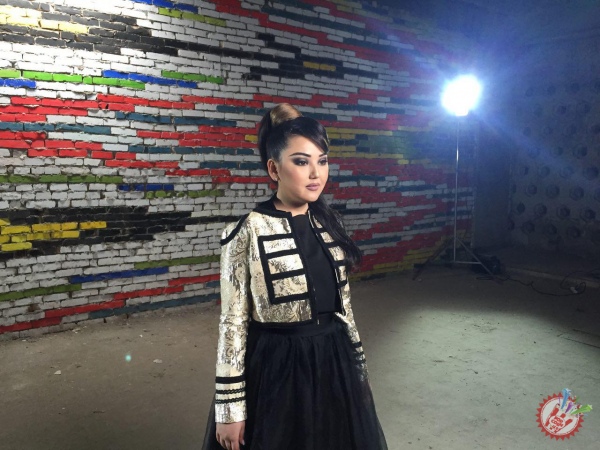 Умидахондан янги қўшиқ ва видеоклип тез кунда “Биё-биё”