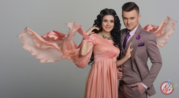 Фарҳод ва Ширин ижросидаги кутилмаган тарона “Ёндирар”