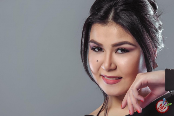 Моҳим  “Ташриф”и билан мухлислар қалбини забт этиш ниятида