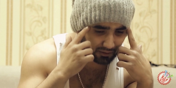 Азиз Раметовнинг янги видеоклипини қарши олинг “Маломатлар”