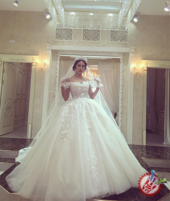 Каниза келинчаклар учун “Ёр-ёр” куйлади