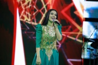 Ҳулкар Абдуллаеванинг яккахон концерт дастуридан фоторепортаж