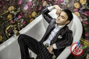 Шоҳруҳхондан навбатдаги фотосессияни қарши олинг