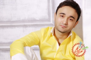 Шоҳруҳхондан навбатдаги фотосессияни қарши олинг