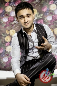 Шоҳруҳхондан навбатдаги фотосессияни қарши олинг